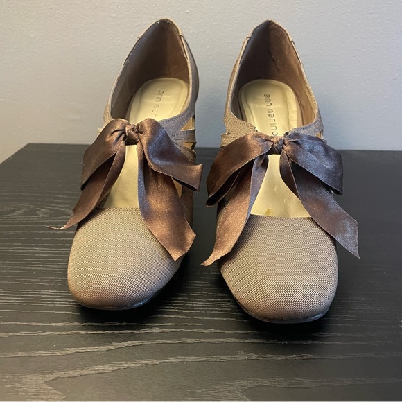 Ann Marino Women’s Dress Shoes 9M Heels Brown Satin Bow Cutouts Retro Academia - Picture 8 of 13